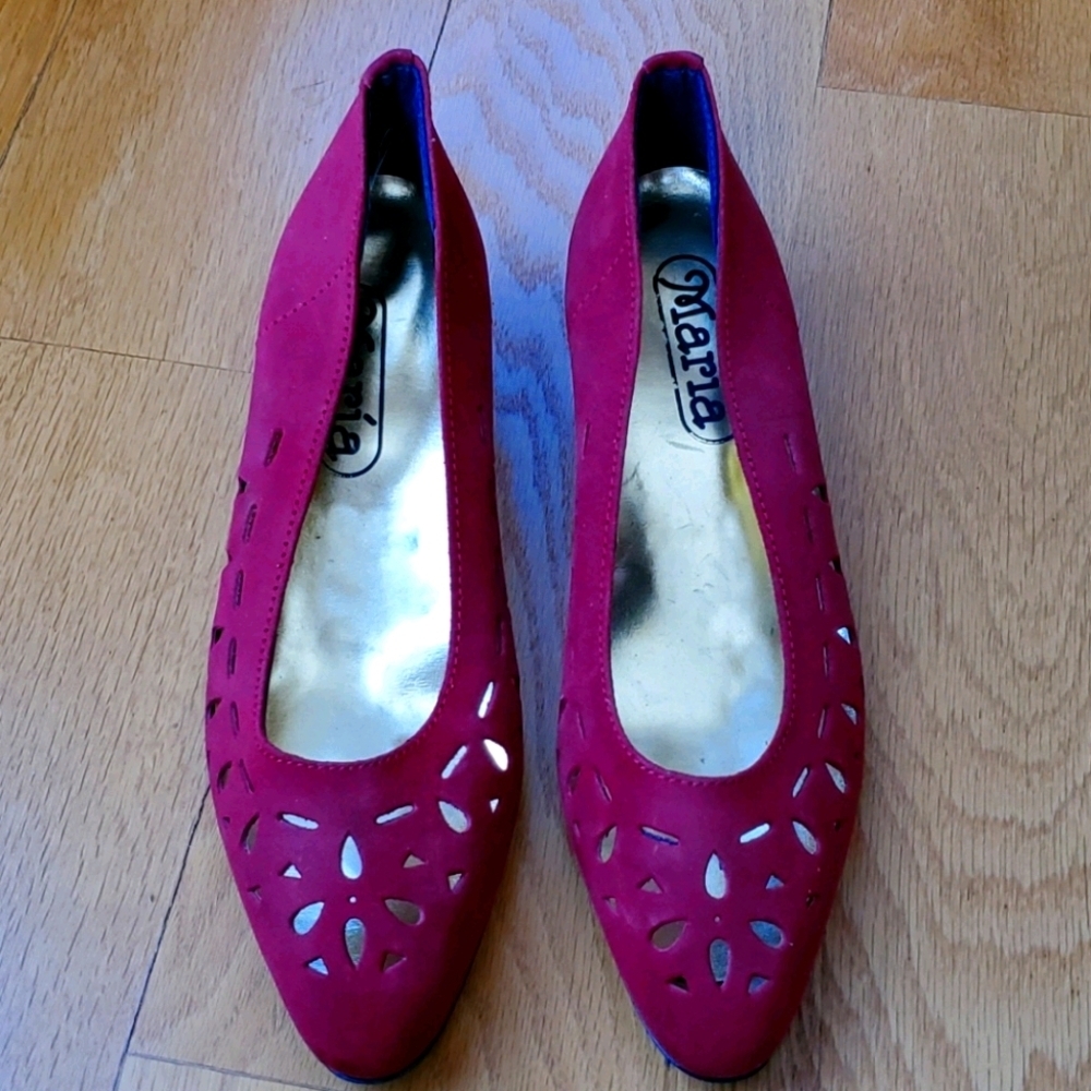 Suede Shoes NWOB